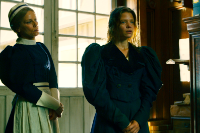 Captives - Marina Foïs, Mélanie Thierry Captives - Marina Foïs, Mélanie Thierry